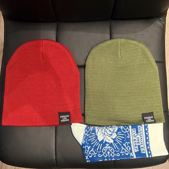 A*sholes Live Forever - Toques Socks - Picture 2 of 2